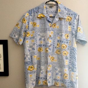 Vintage Maui Hawaiian Button down Men’s Size M